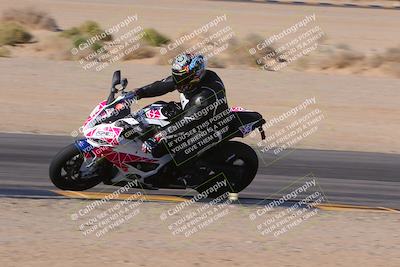 media/Dec-10-2023-SoCal Trackdays (Sun) [[0ce70f5433]]/Turn 9 Inside Set 2 (1115am)/